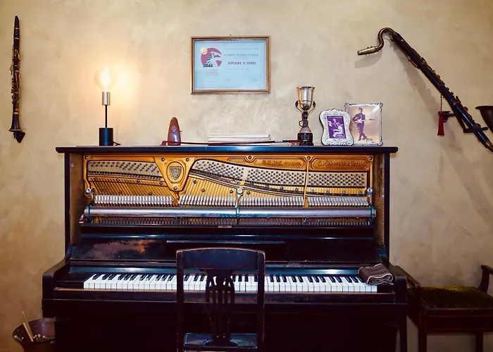 B&B Arts And Music